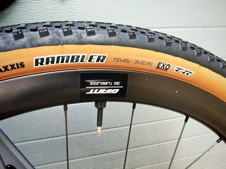 Tweedehands Giant Revolt, Advanced 0 2022 2022 Road & Gravel — afbeelding 5 van 9