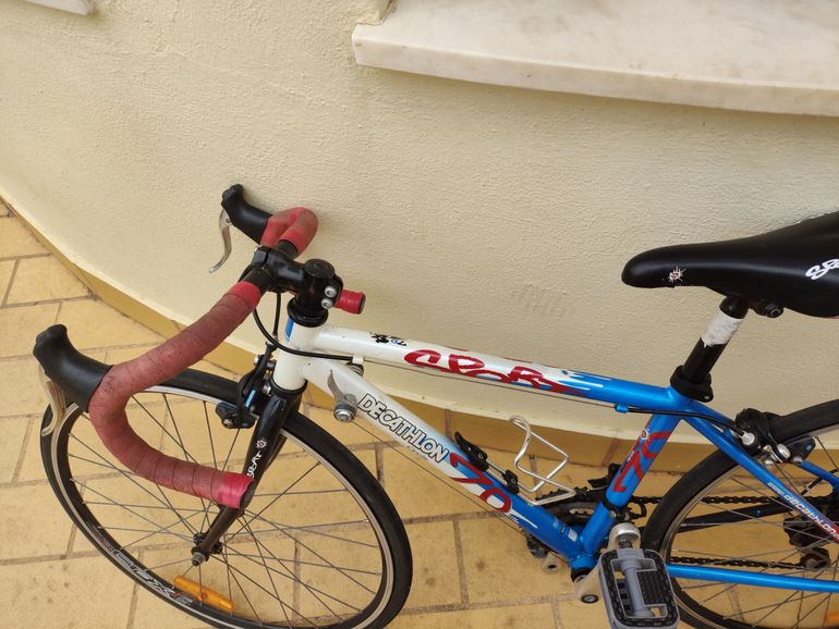 Used DECATHLON Decatlhon 2010 Youth, White — image 2 of 5