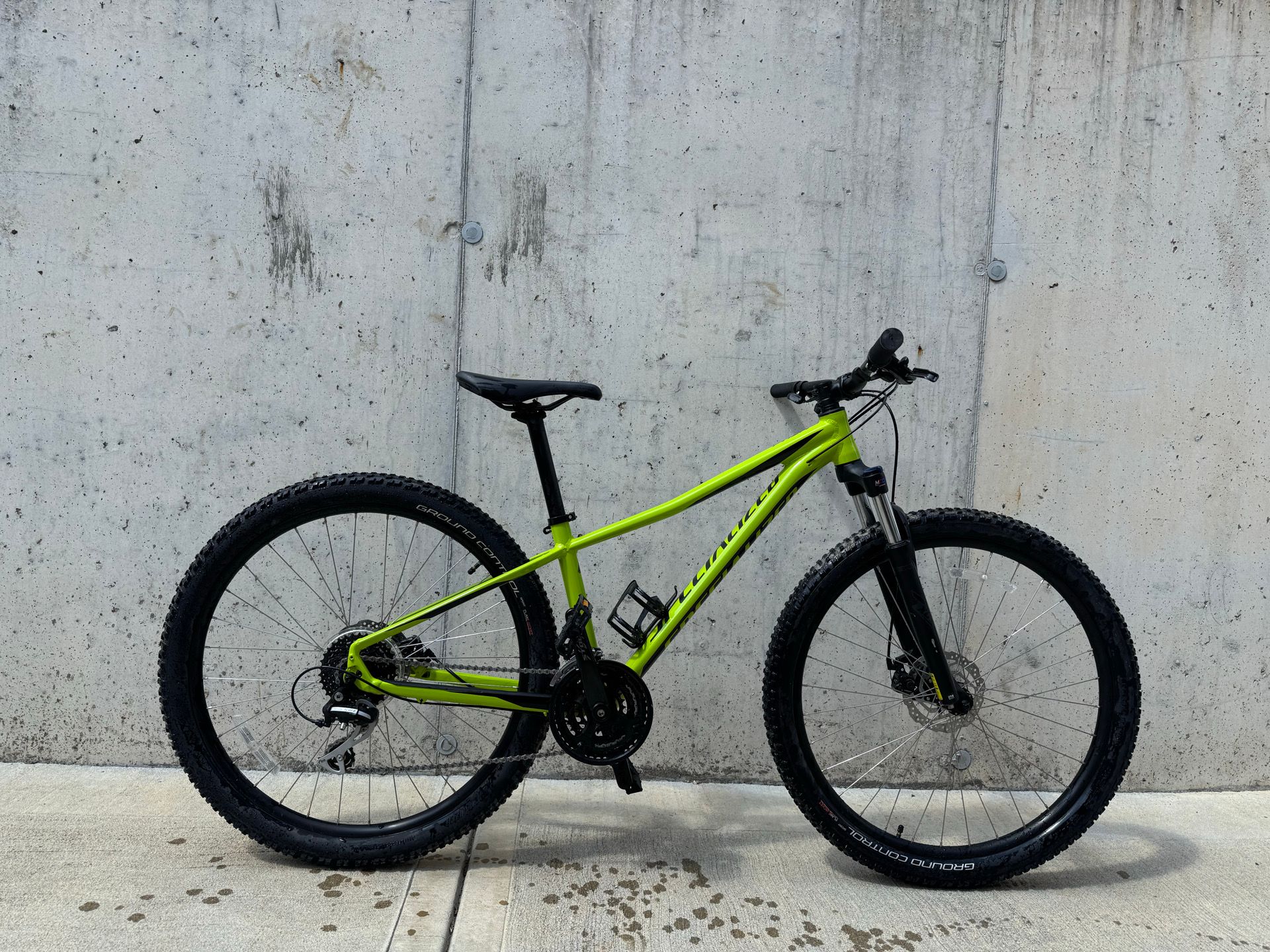 Used Specialized Men's Pitch Sport 2019 – € 420 | buycycle