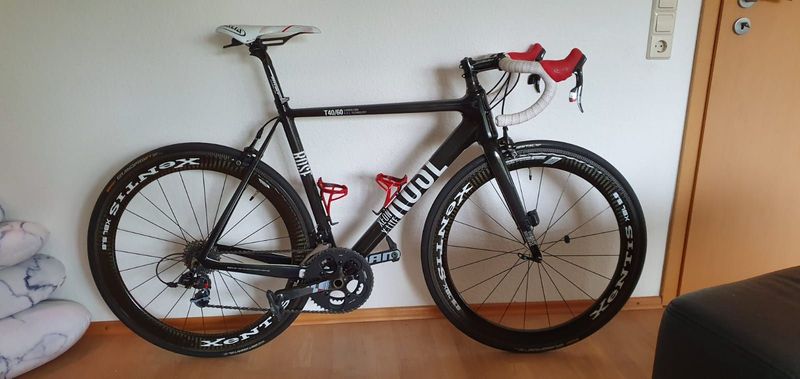 Rose Xeon X-Lite-8800 SRAM RED Lightweight 6, 1 kg 2016 Road & Gravel d'occasion