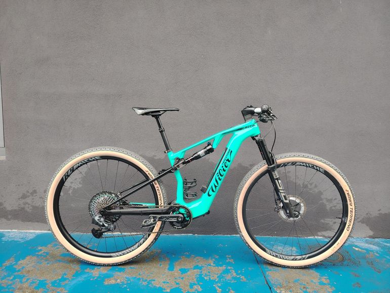 Gebrauchtes Wilier Urta Hybrid 2024 Mountainbike, Grün — Bild 2 von 7
