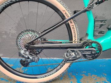 Gebrauchtes Wilier Urta Hybrid 2024 Mountainbike, Grün — Bild 5 von 7
