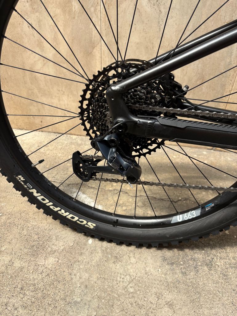 Tweedehands Mondraker Crafty SRAM GX 2024 Mountainbike — afbeelding 4 van 9