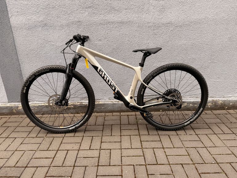 Used Ghost Lector SF 2022 2022 Mountainbike, White, 29 — image 1 of 3