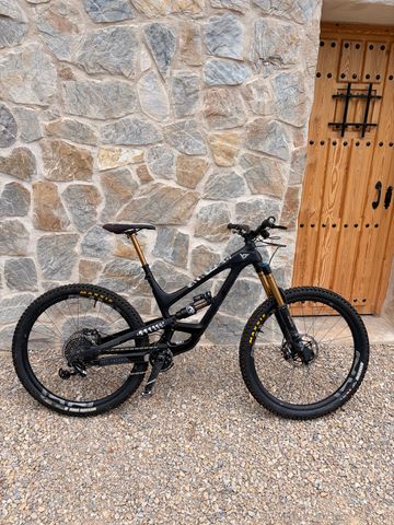 Gebrauchtes YT Industries Capra CORE 4 29 2022 2022 Mountainbike, Schwarz, 29 — Bild 2 von 11