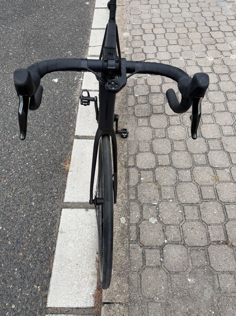 Použité Orbea Orca SRAM Force eTap AXS 2024 Road & Gravel — obrázek 8 z 9