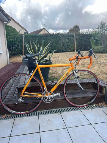 Used BH Custom Shimano 105 2000 Road & Gravel, Orange — image 1 of 20