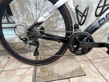 Použité Bertin Custom Shimano 105 2024 Road & Gravel — obrázek 3 z 6