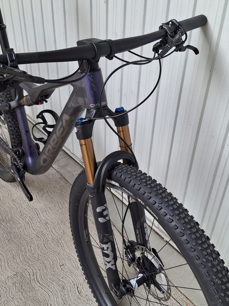 Gebrauchtes Orbea OIZ M10 2024 2024 Mountainbike, Schwarz, 29 — Bild 5 von 6