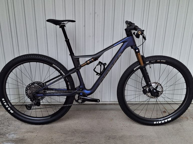Gebrauchtes Orbea OIZ M10 2024 2024 Mountainbike, Schwarz, 29 — Bild 1 von 6