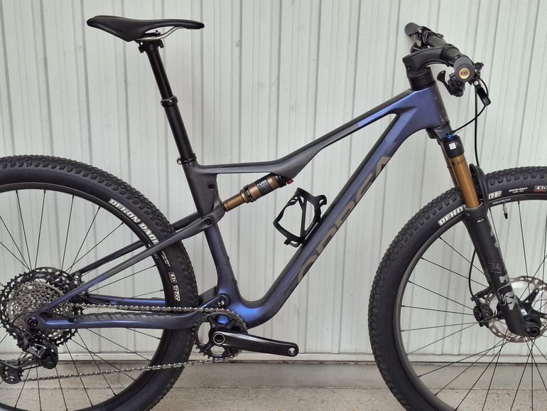 Gebrauchtes Orbea OIZ M10 2024 2024 Mountainbike, Schwarz, 29 — Bild 2 von 6