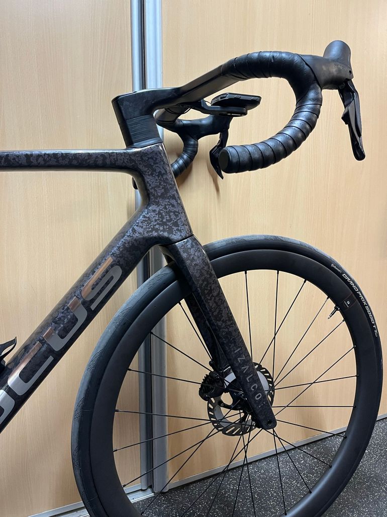 Brugt Focus IZALCO MAX 9.7 2026 2026 Road & Gravel — billede 6 af 10