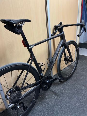 Brugt Focus IZALCO MAX 9.7 2026 2026 Road & Gravel — billede 3 af 10