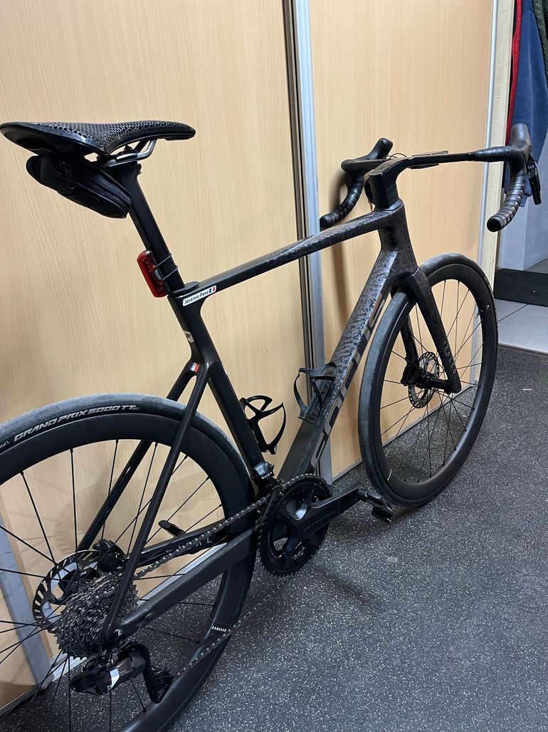Brugt Focus IZALCO MAX 9.7 2026 2026 Road & Gravel — billede 3 af 10