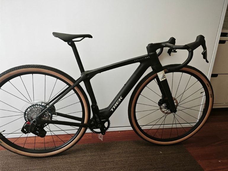 Used Trek Checkmate SRAM Rival eTap AXS 2025 Road & Gravel, Black — image 2 of 4