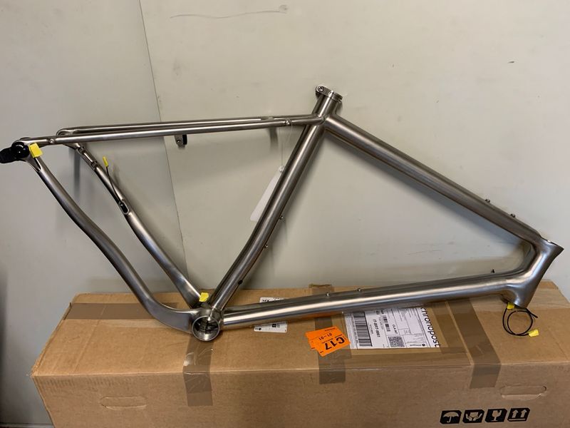 Brugt Robert Custom Frameset 2025 Road & Gravel