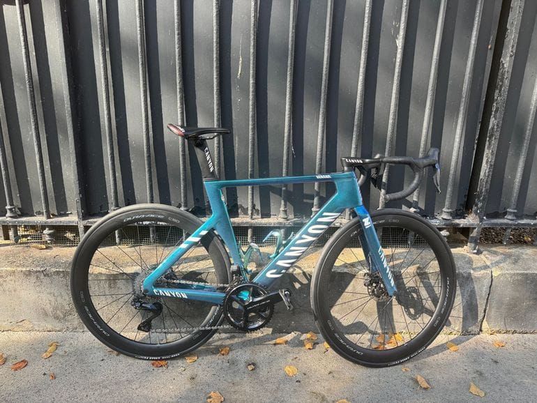 Brugt Canyon Aeroad CFR Di2 2025 2025 Road & Gravel — billede 7 af 9