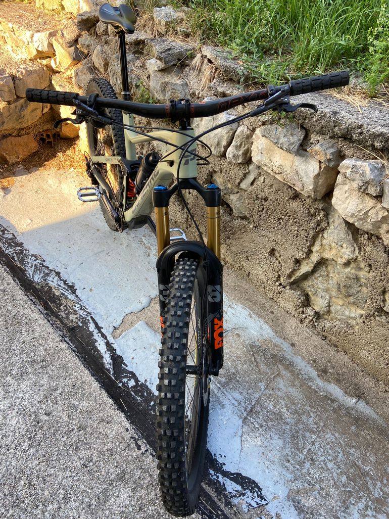 Gebrauchtes Lapierre Spicy CF 7.9 2022 2022 Mountainbike, Hellgrau, 29 — Bild 2 von 4