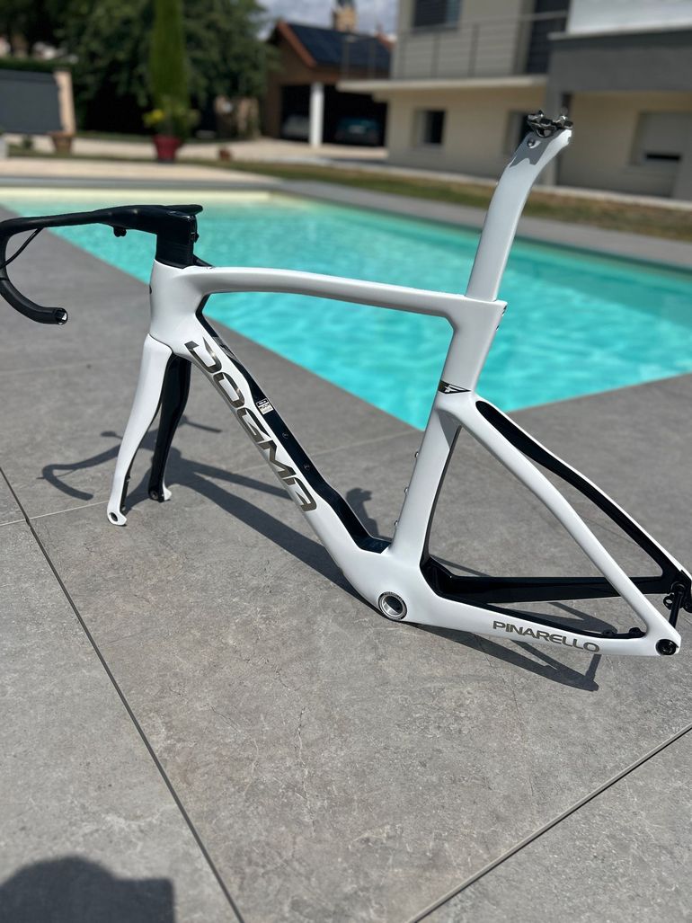 Brugt Pinarello DOGMA F 1K 2025 Frameset 2025 Road & Gravel — billede 2 af 9