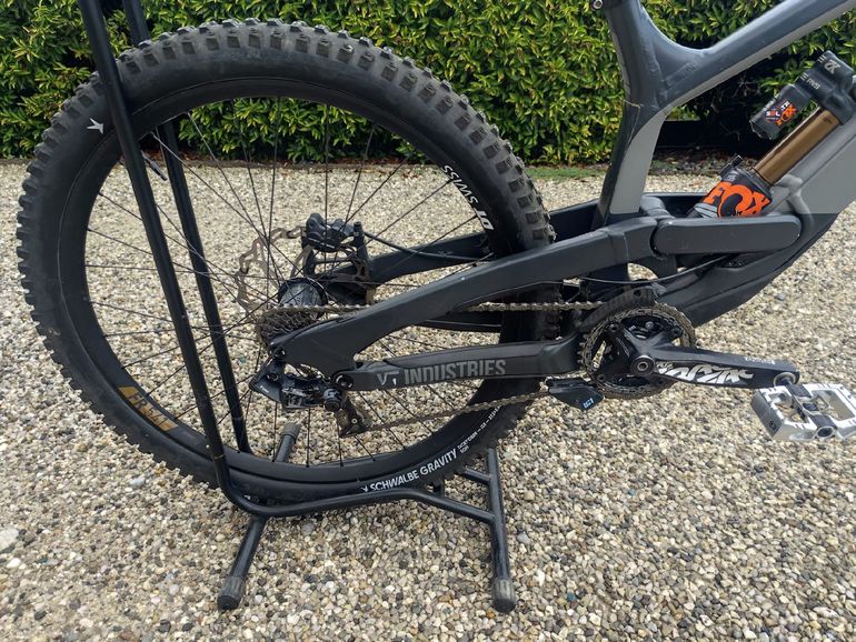 Used YT Industries TUES AL 2018 2018 Mountainbike, Black, 27.5 — image 3 of 15