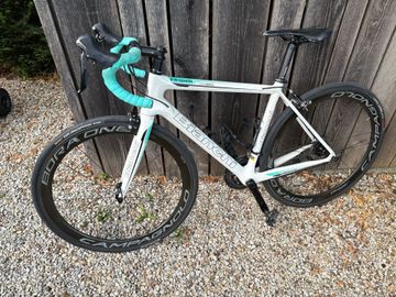 Used Bianchi Intrepida Dama 105 2018 2018 Road & Gravel, White — image 2 of 9