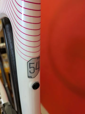 Cannondale SuperSix EVO 1 2024 Frameset 2024 Road & Gravel usato, Bianco — immagine 2 di 4