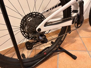 Used Scott Spark RC Pro 2022 2022 Mountainbike, White, 29 — image 3 of 6