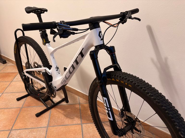 Used Scott Spark RC Pro 2022 2022 Mountainbike, White, 29 — image 5 of 6