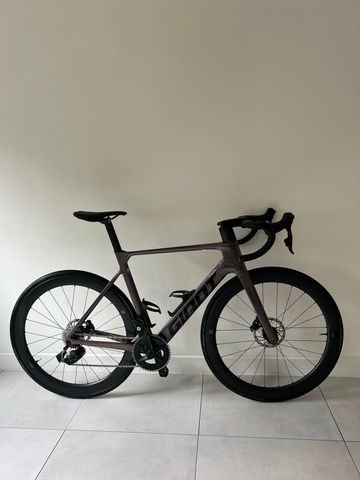 Używany Giant Propel Advanced 1 2023 2023 Road & Gravel — zdjęcie 2 z 6