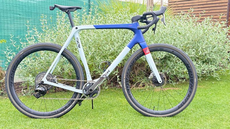 Used Trek Checkmate SLR 9 AXS 2025 2025 Road & Gravel