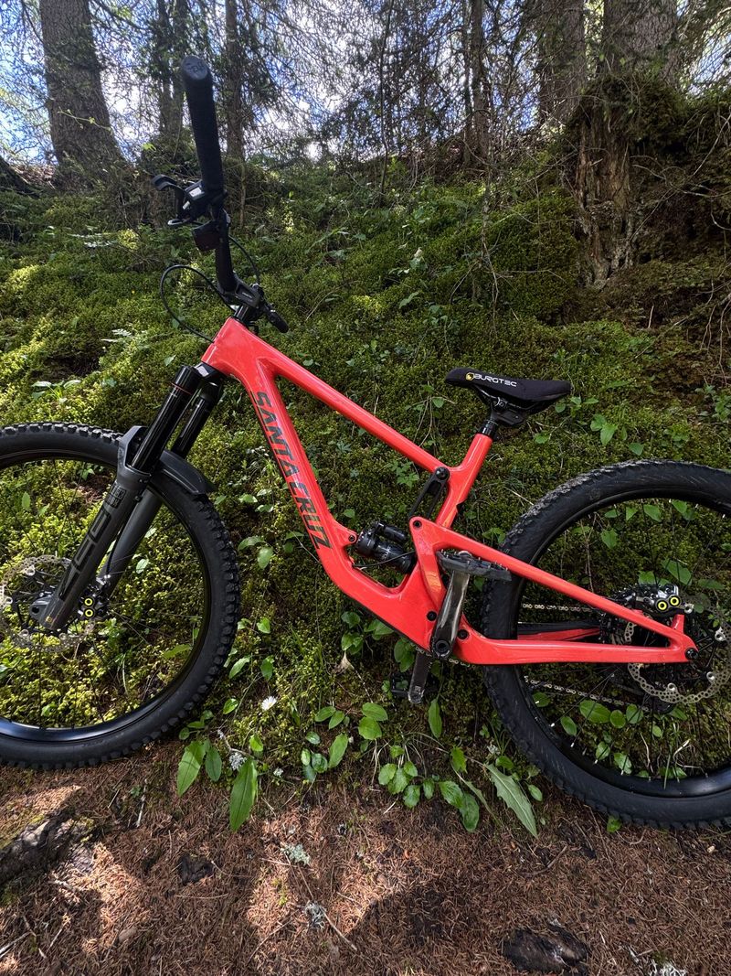 Gebrauchtes Santa Cruz HIGHTOWER R / Carbon C / 29 2022 2022 MTB