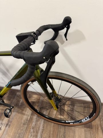 Superior X-ROAD Team Comp GR 2025 2025 Road & Gravel usato, Verde — immagine 7 di 18