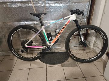 Used Canyon Exceed CF 7 2022 2022 Mountainbike, White, 29 — image 15 of 21