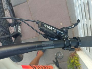 Used Canyon Exceed CF 7 2022 2022 Mountainbike, White, 29 — image 7 of 21