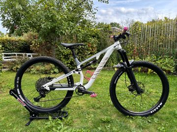 Canyon Neuron SRAM SX Eagle 2022 Youth usato, Bianco — immagine 1 di 15