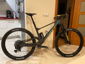 Brugt Scott Spark RC Team Issue AXS 2022 2022 Mountainbike — billede 3 af 5