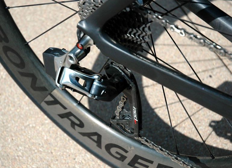 Used Trek MADONE Project-ONE/RAW-Carbone/SRAM RED ETAP/Gr.56/6, 9(!)kg 2020 Road & Gravel, Light Gray — image 8 of 13