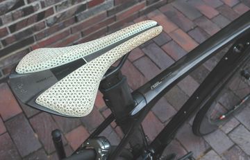 Used Trek MADONE Project-ONE/RAW-Carbone/SRAM RED ETAP/Gr.56/6, 9(!)kg 2020 Road & Gravel, Light Gray — image 12 of 13