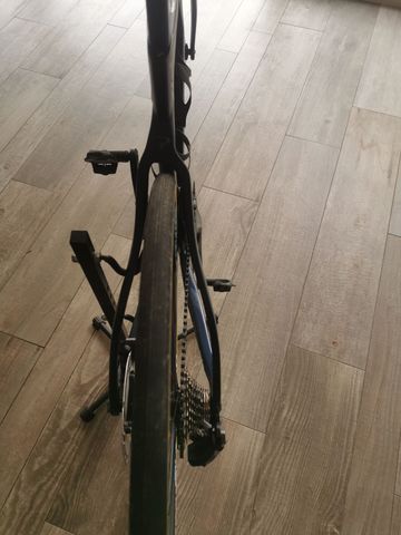 Pinarello F12 2021 Road & Gravel usato, Blu — immagine 6 di 8