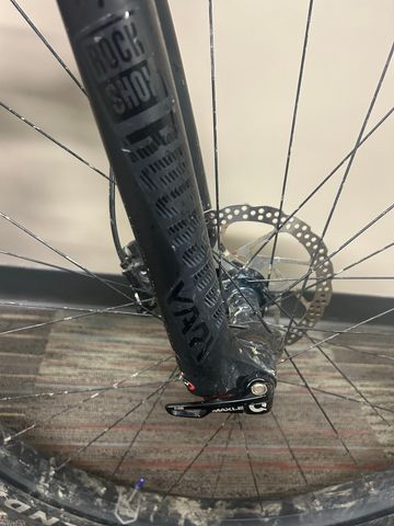 Used Trek Stache 7 2018 2018 Mountainbike, Black, 29 — image 6 of 9