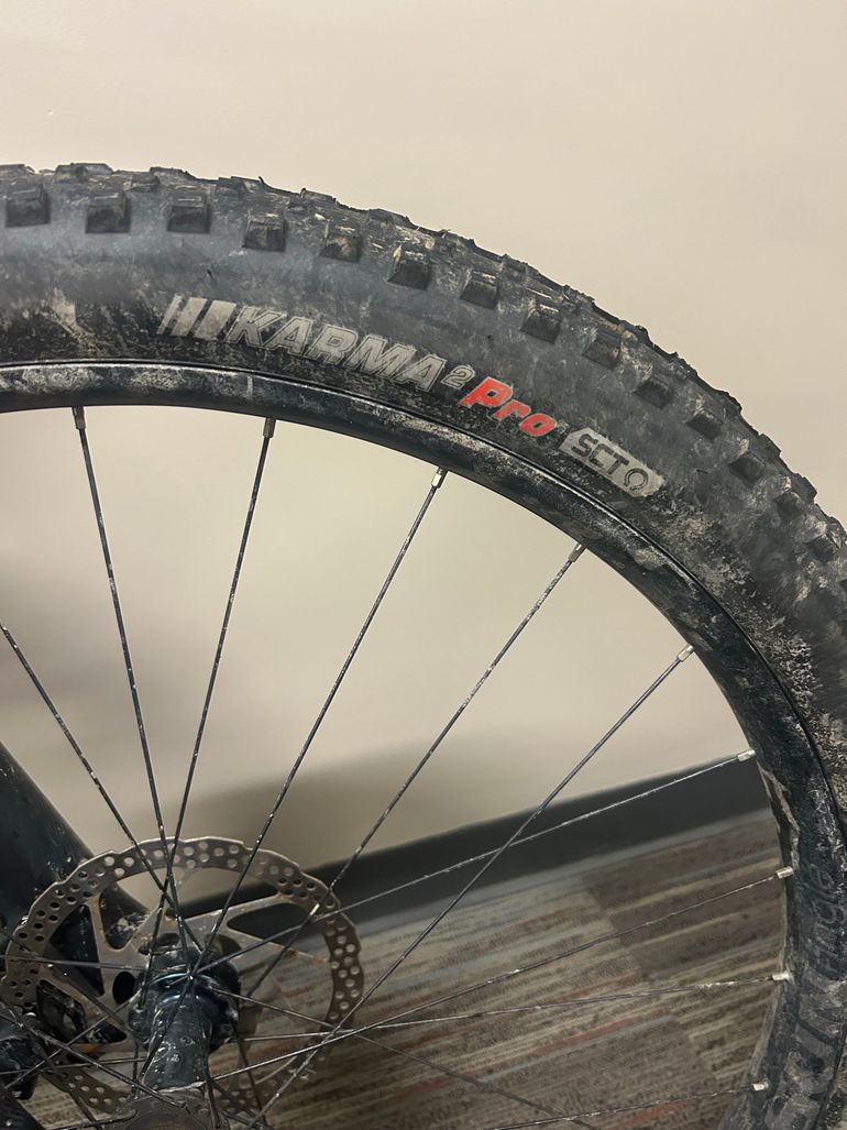 Used Trek Stache 7 2018 2018 Mountainbike, Black, 29 — image 8 of 9