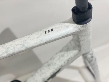 Used Giant TCR Advanced SL Frameset 2025 Frameset 2025 Road & Gravel, White — image 3 of 3