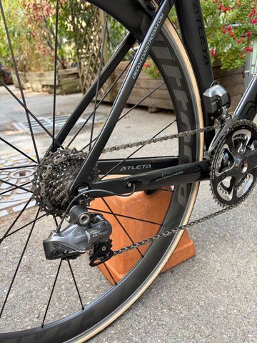 Used Dedacciai Custom Shimano Ultegra Di2 2020 Road & Gravel, Black — image 3 of 7
