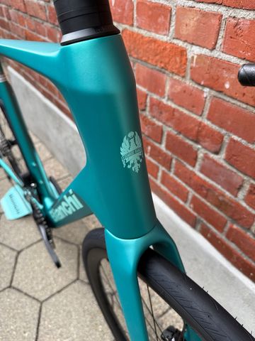 Bianchi Infinito Shimano 105 Di2 2027 Road & Gravel d'occasion — image 6 sur 16