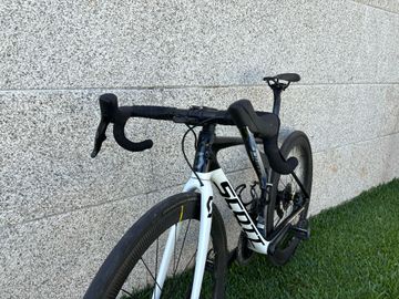 Used Scott Addict 10 2026 2026 Road & Gravel, Black — image 7 of 7