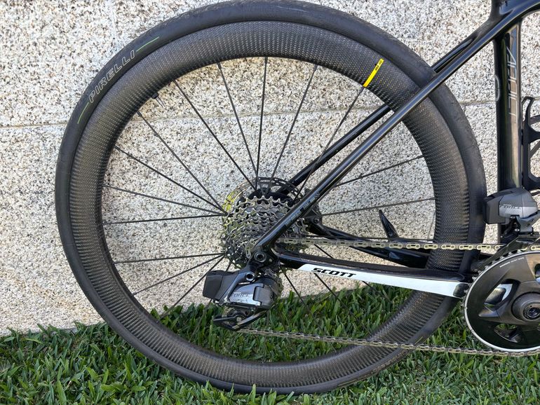 Used Scott Addict 10 2026 2026 Road & Gravel, Black — image 5 of 7