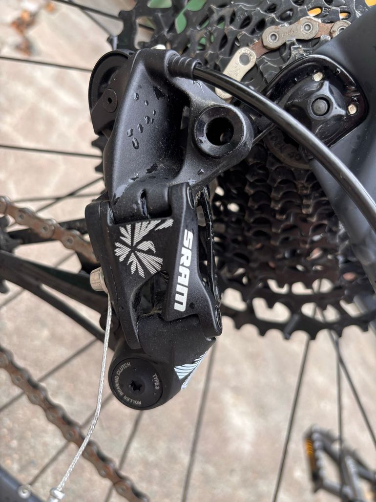 Used CUBE ACID 2023 2023 Mountainbike, Light Gray — image 3 of 10