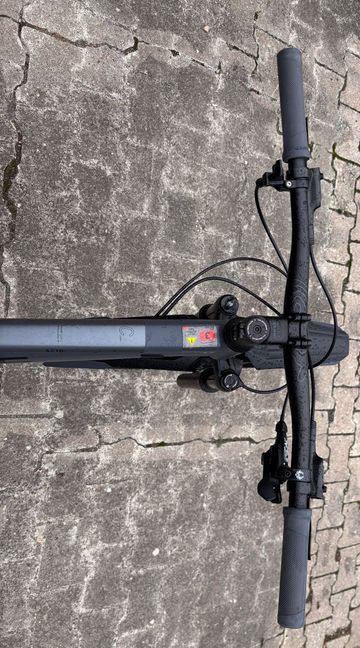 Used CUBE ACID 2023 2023 Mountainbike, Light Gray — image 8 of 10