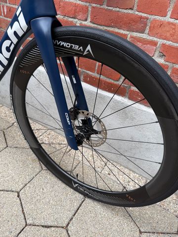 Used Bianchi Oltre Shimano Ultegra Di2 2025 Road & Gravel, Blue — image 4 of 15