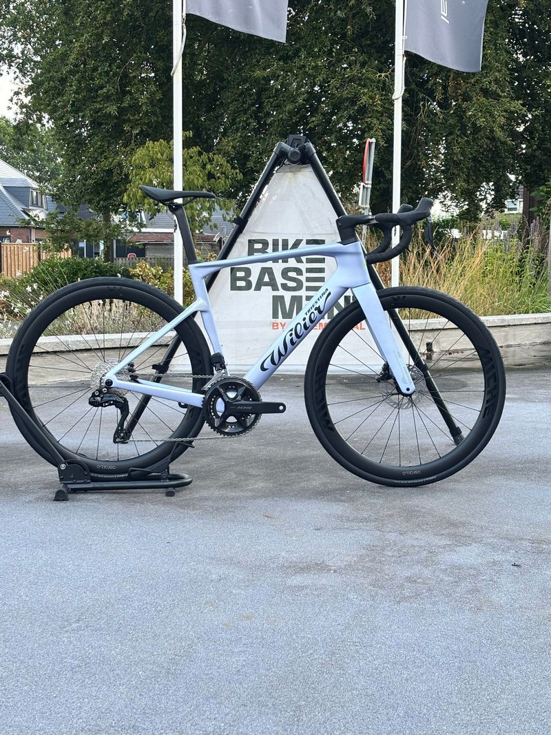 Used Wilier Rapida SHIMANO 105 Di2 2x12 R7150 2026 2026 Road & Gravel